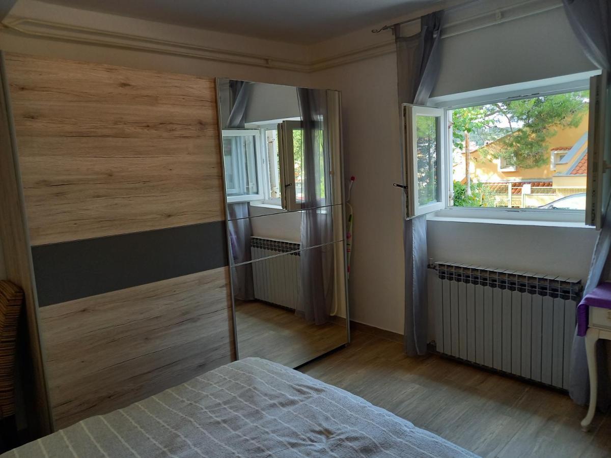 Apartment Senka Mali Lošinj Dış mekan fotoğraf