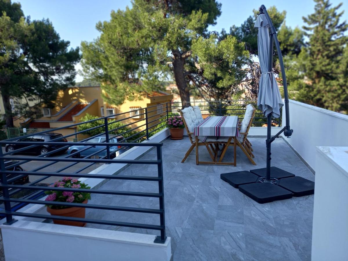 Apartment Senka Mali Lošinj Dış mekan fotoğraf