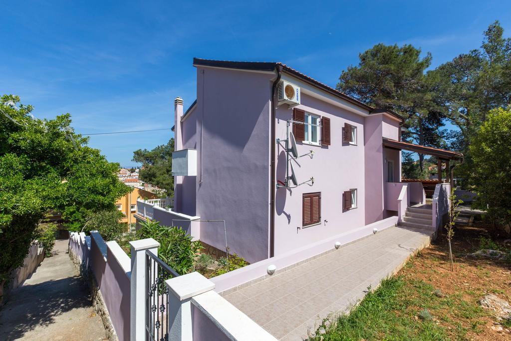 Apartment Senka Mali Lošinj Dış mekan fotoğraf
