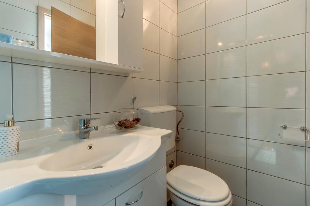Apartment Senka Mali Lošinj Dış mekan fotoğraf