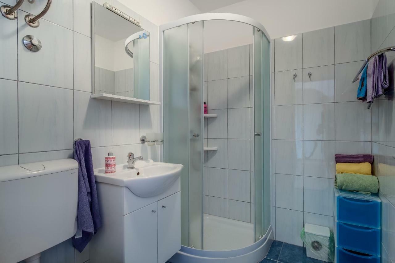 Apartment Senka Mali Lošinj Dış mekan fotoğraf