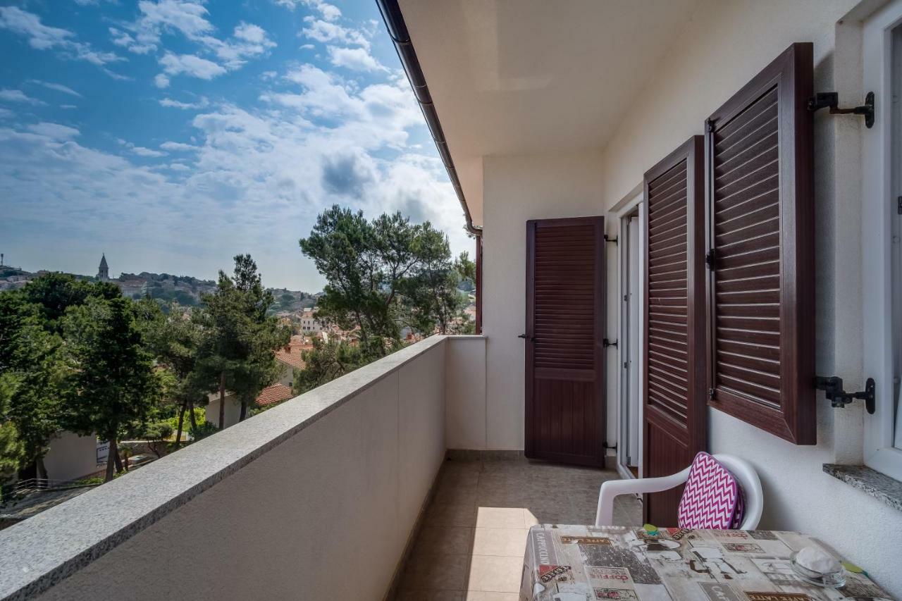 Apartment Senka Mali Lošinj Dış mekan fotoğraf