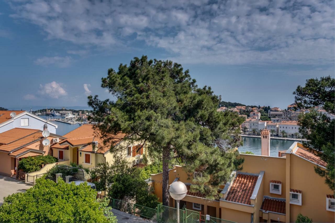 Apartment Senka Mali Lošinj Dış mekan fotoğraf